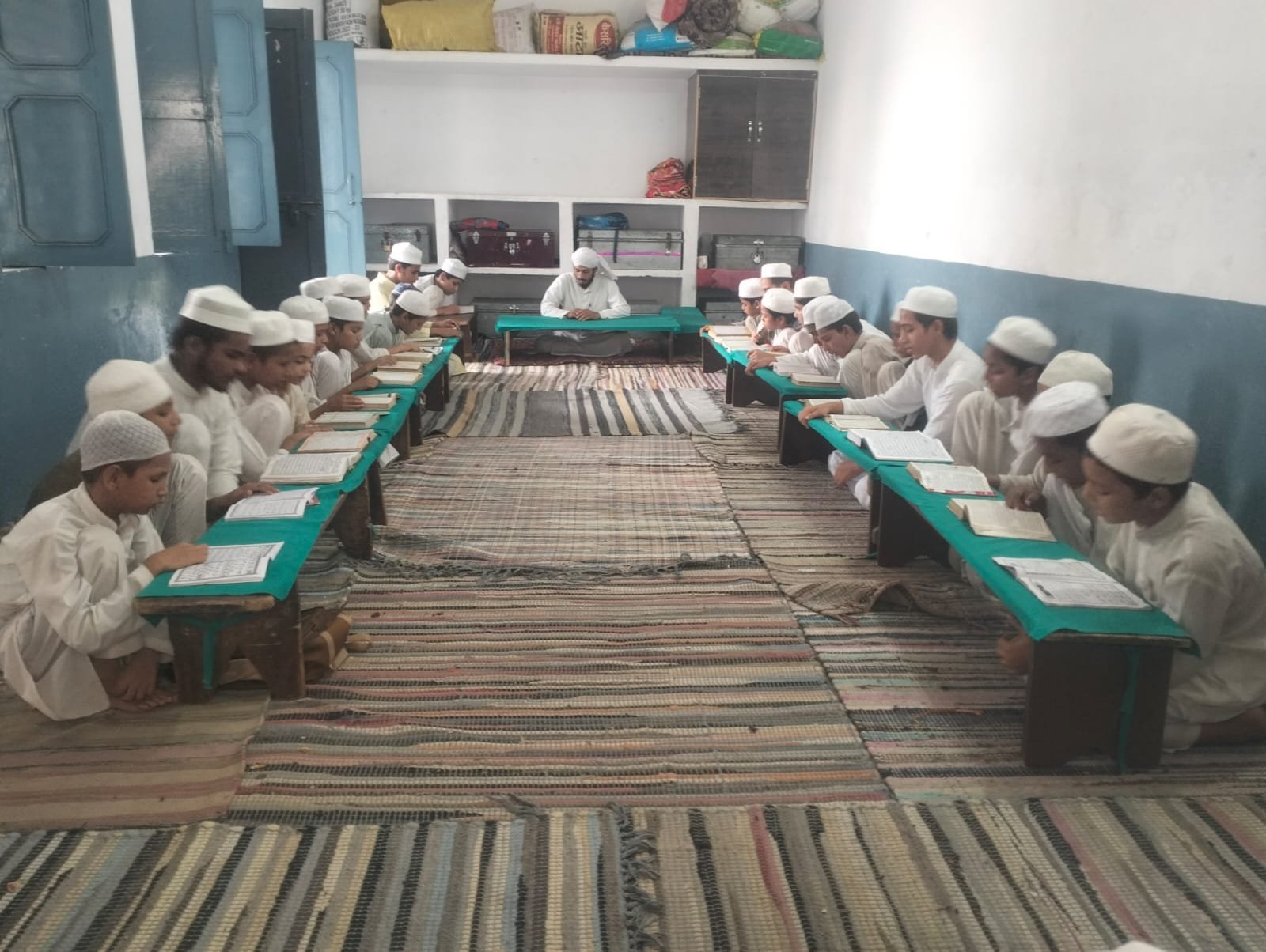 مدرسہ کی تصویر 15