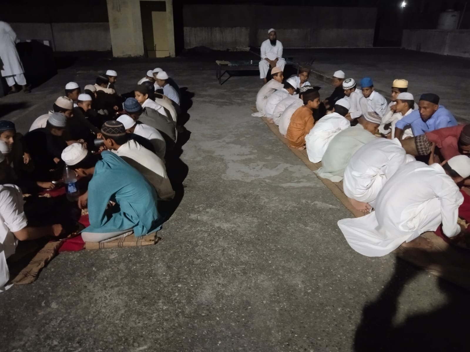 مدرسہ کی تصویر 1